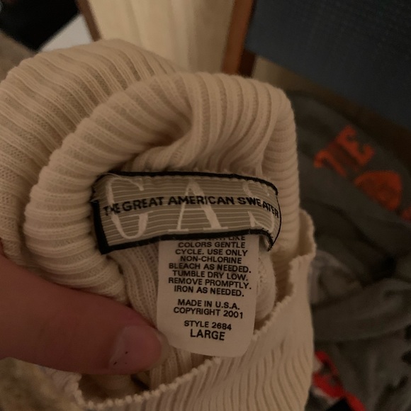 Sleeveless turtleneck - Picture 6 of 6